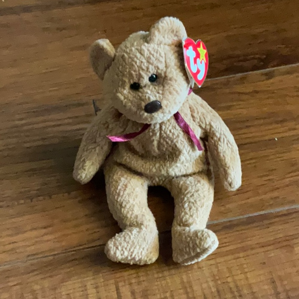 Ty Beanie Baby "Curly" The Bear Born April 12, 1996